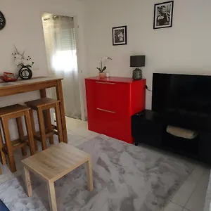  Appartement Agreable T2/centre-ville *10 Min Gare*